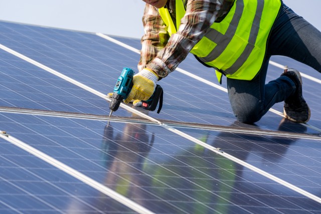 Residential-Solar-Installation--in-Detroit-Michigan-residential-solar-installation-detroit-michigan.jpg-image